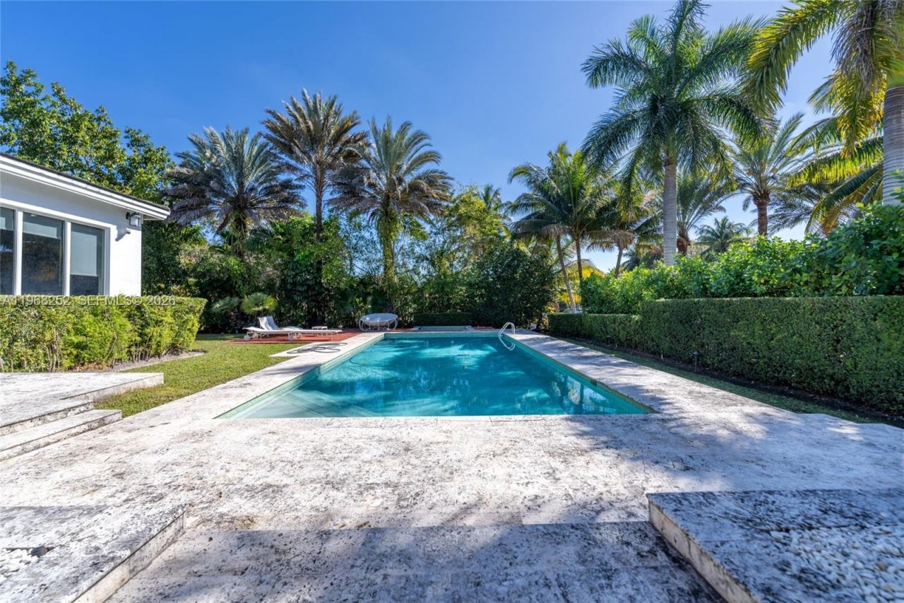 12755 SW 57th Ave , Coral Gables, FL 33156 Photo