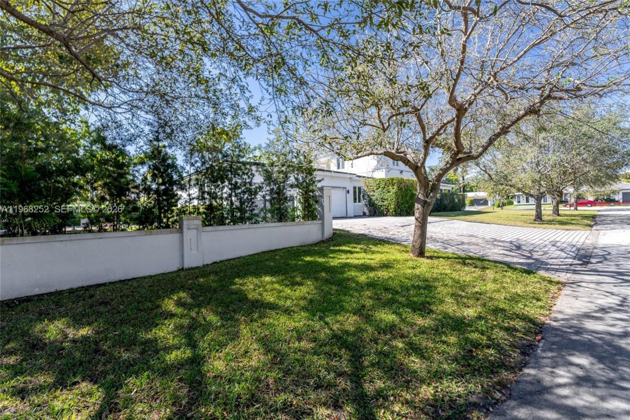 12755 SW 57th Ave , Coral Gables, FL 33156 Photo