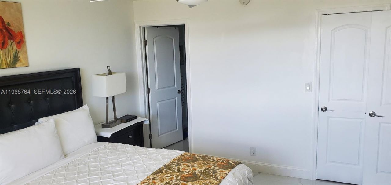 9720 S Hollybrook Lake Dr , Unit 303, Pembroke Pines, FL 33025 Photo