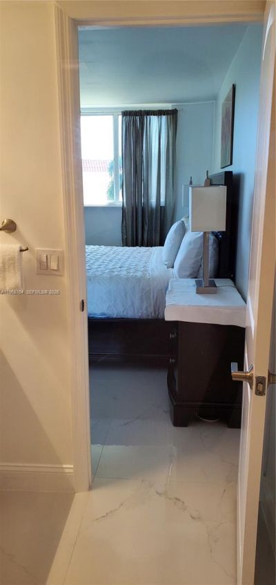 9720 S Hollybrook Lake Dr , Unit 303, Pembroke Pines, FL 33025 Photo