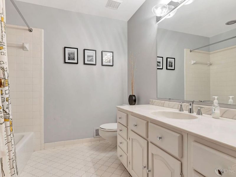 4095 Philnoll Drive, Colerain Township, OH 45247 Photo 18