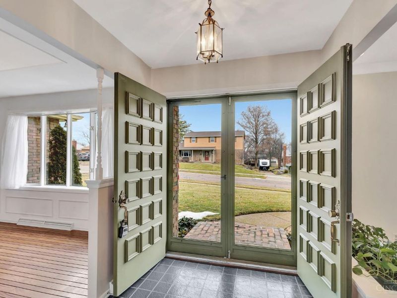 4095 Philnoll Drive, Colerain Township, OH 45247 Photo 2