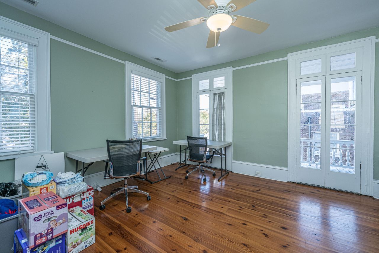 79 America Street Photo 14