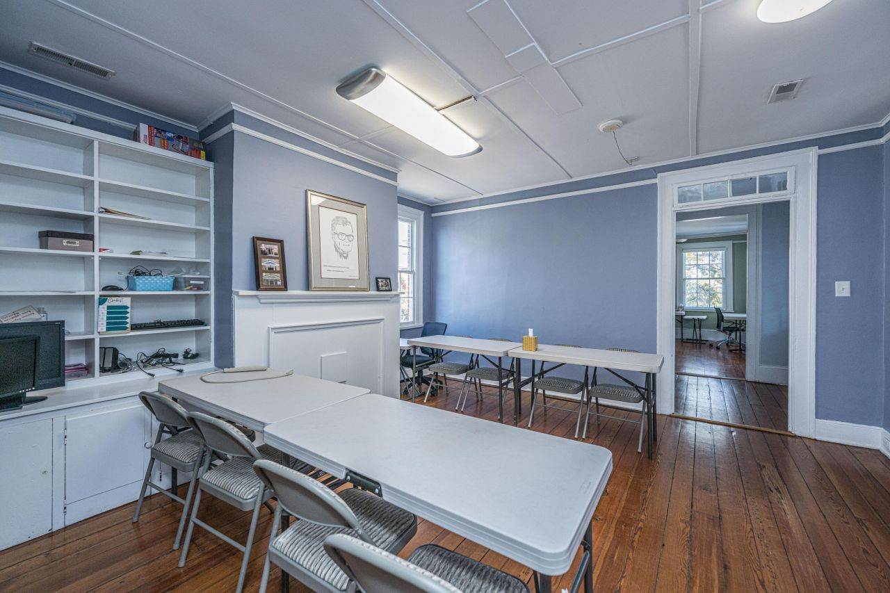 79 America Street Photo 15