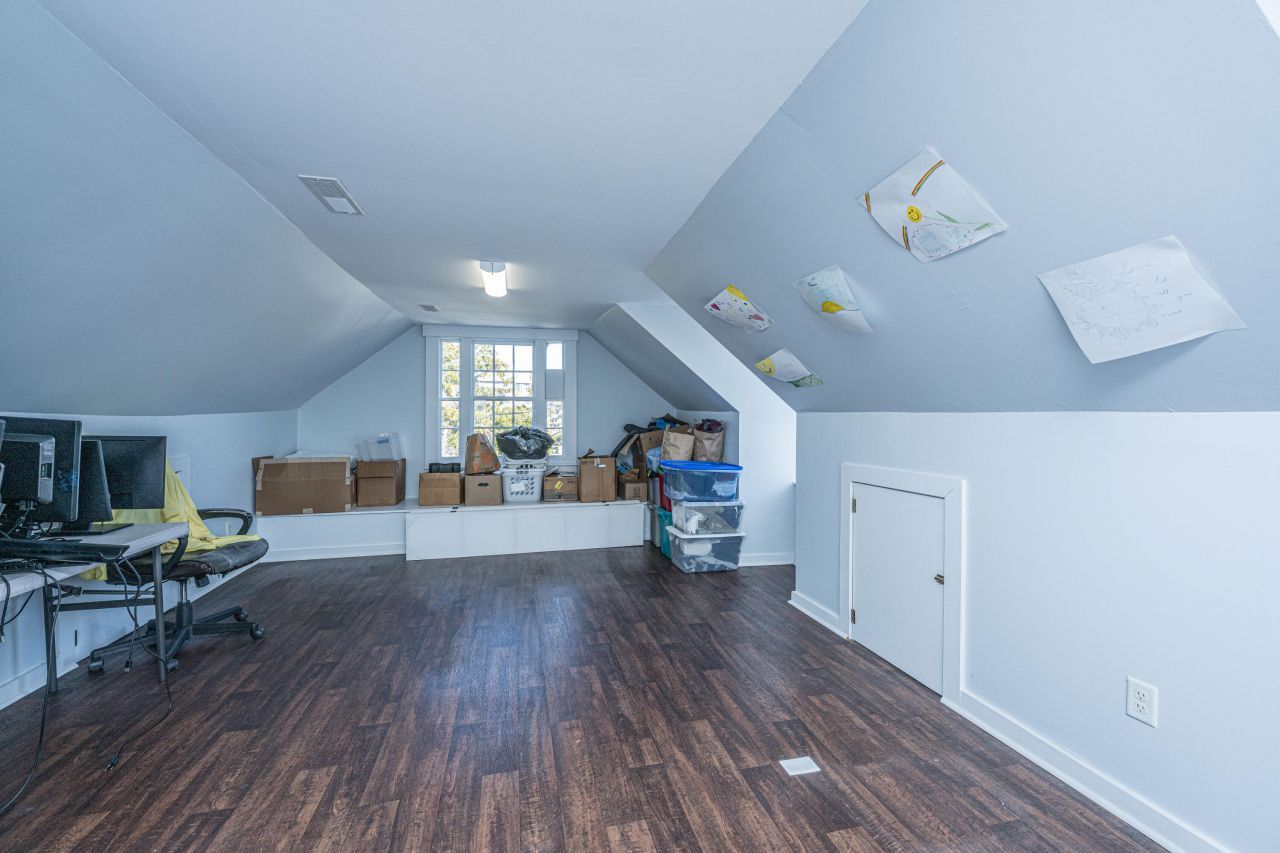 79 America Street Photo 20