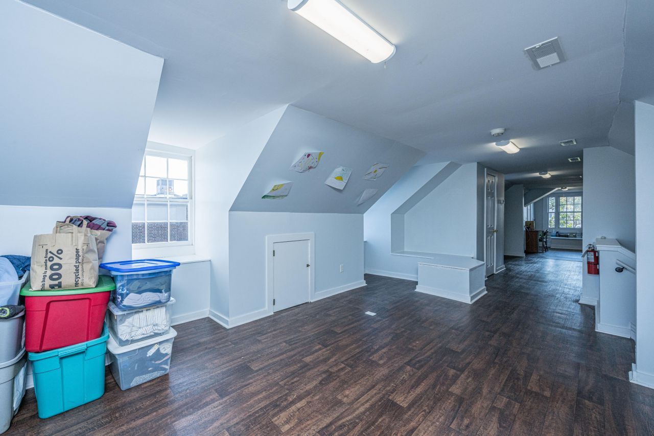 79 America Street Photo 21