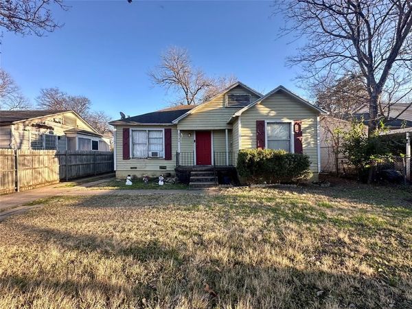 2724 McKenzie Avenue, Waco, TX 76708