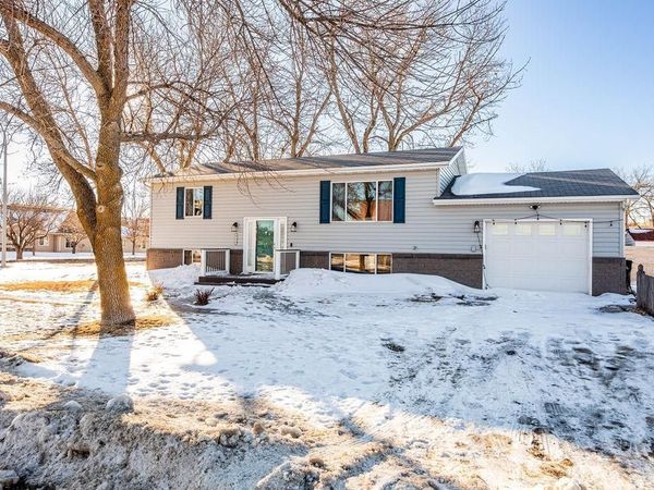 620 Sukut Street, West Fargo, ND 58078
