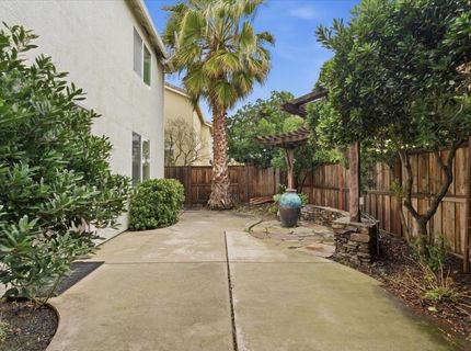 141 Caravaggio Cir, Sacramento, CA 95835 Photo