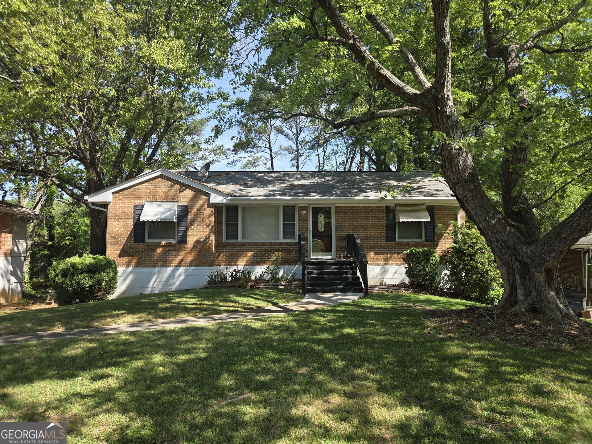 1100 N Parkwood Drive, Forest Park, GA 30297 Main Photo