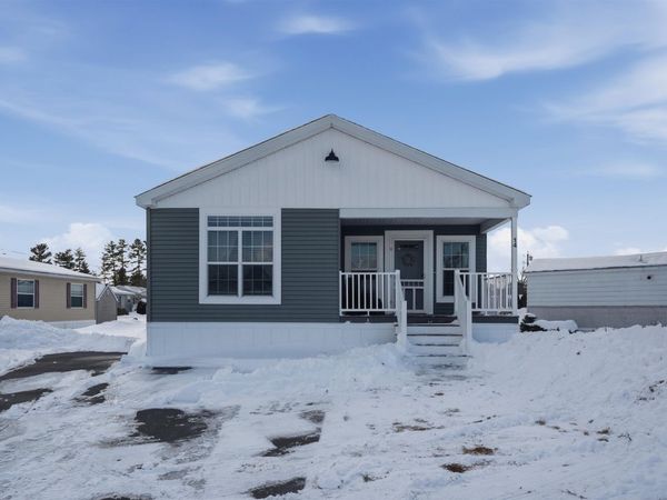 14 Hagop Road, Salem, NH 03079