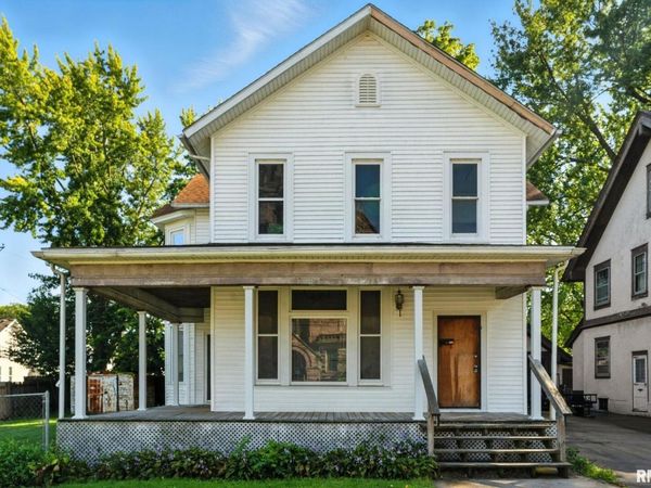 325 KIRKWOOD Boulevard, Davenport, IA 52803