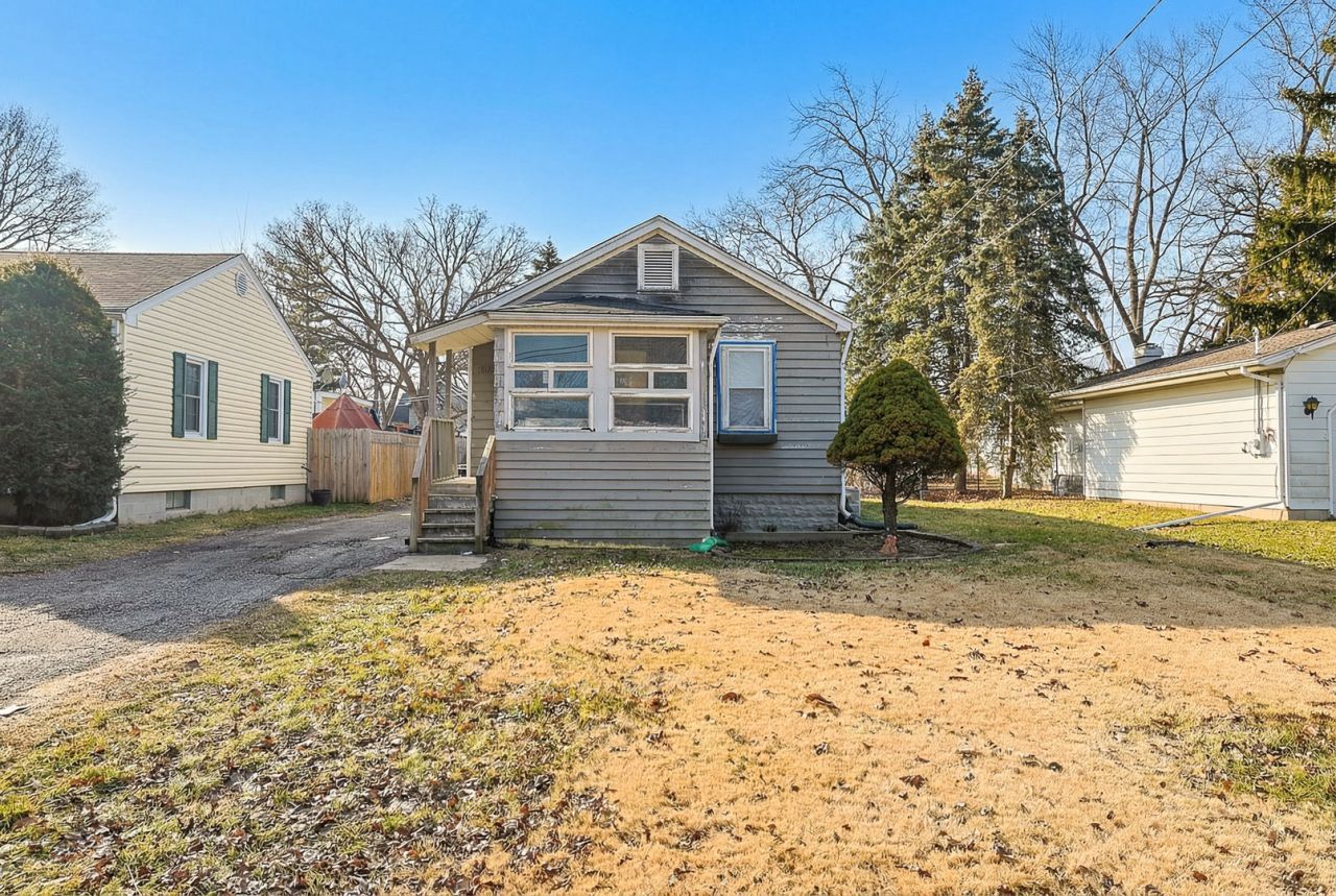 1419 Harlan Avenue, Elgin, IL 60123 Main Photo