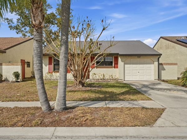 2287 SE Barrington Street, Port Saint Lucie, FL 34952