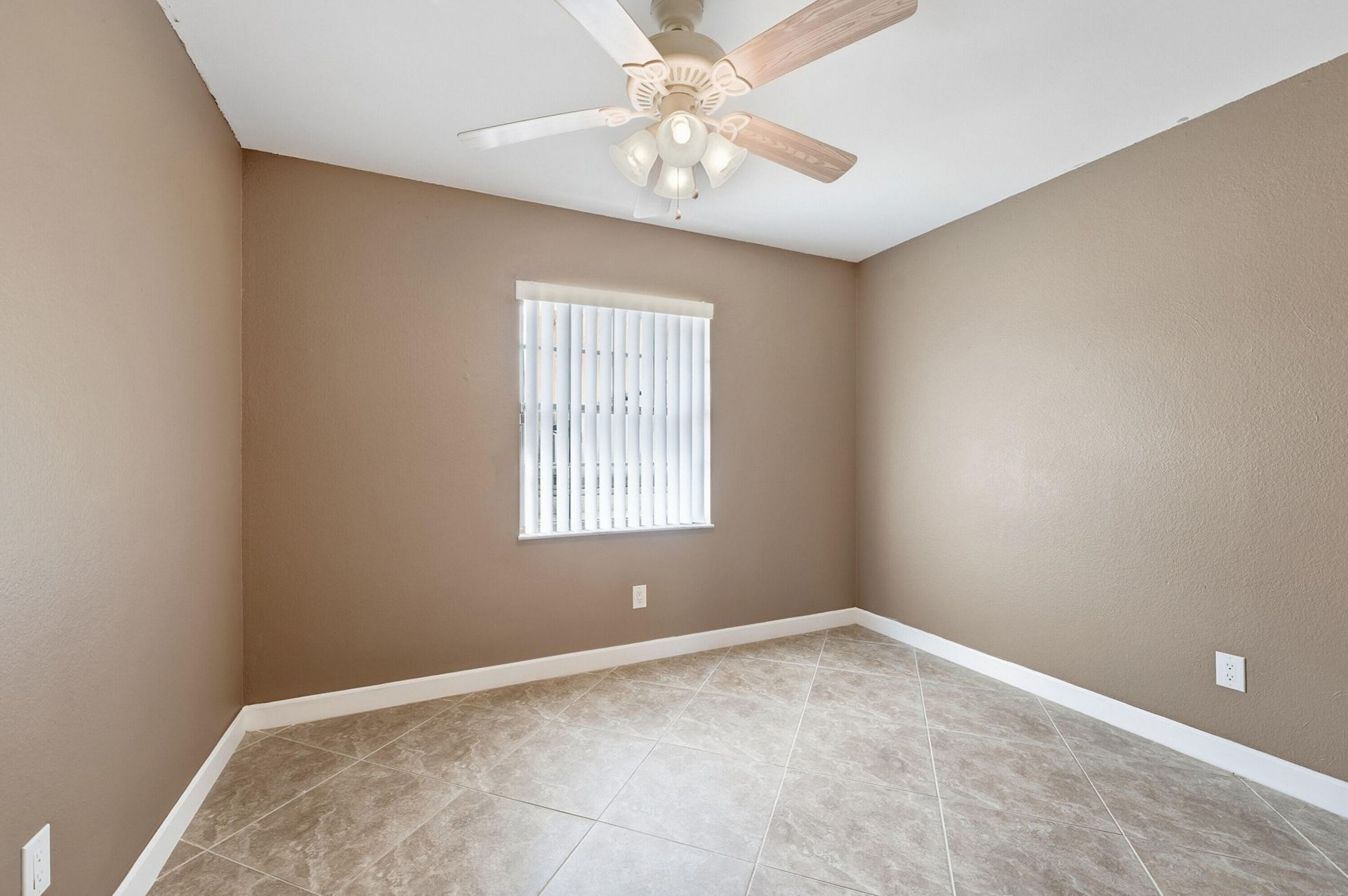 2287 SE Barrington Street, Port Saint Lucie, FL 34952 Photo