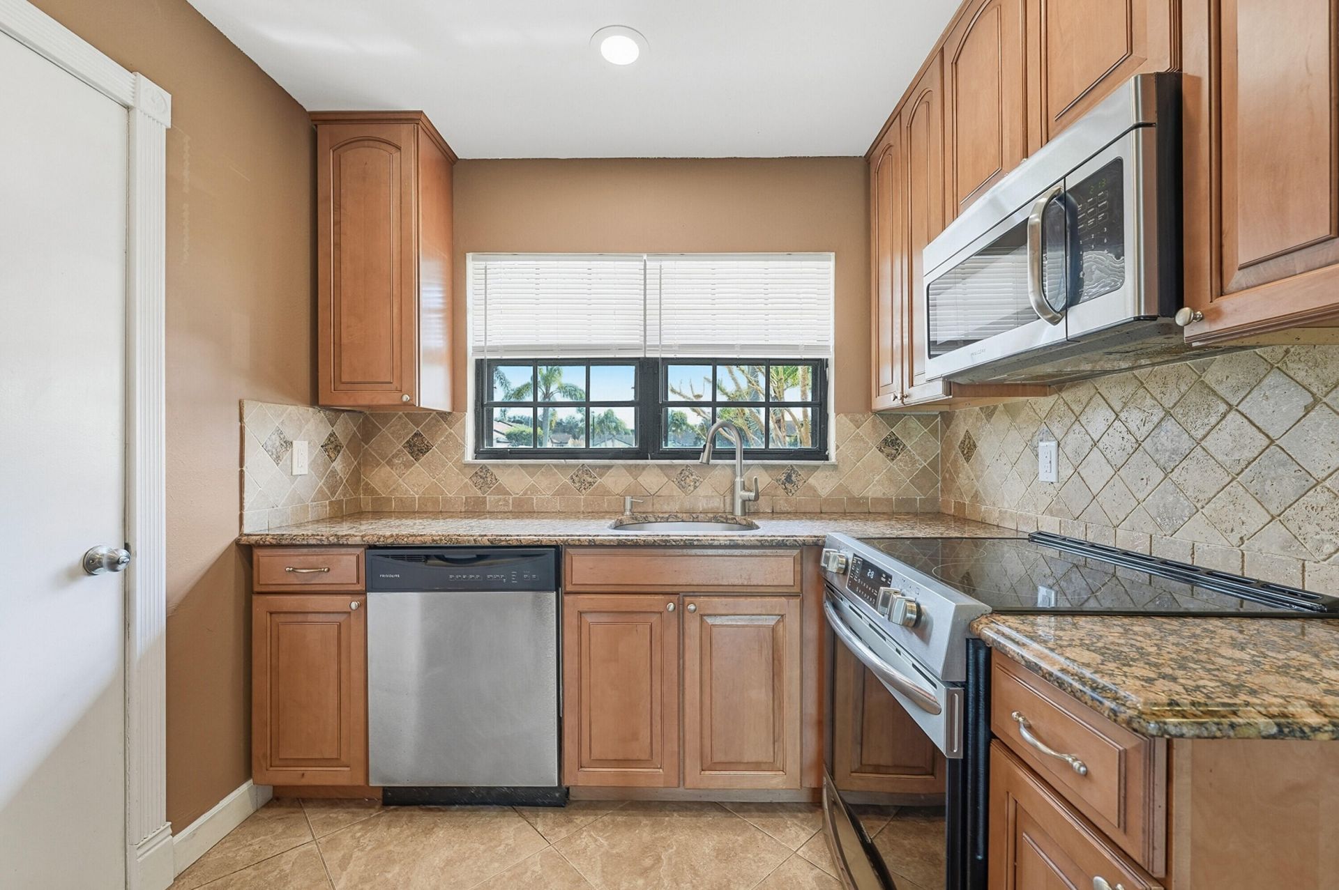 2287 SE Barrington Street, Port Saint Lucie, FL 34952 Photo