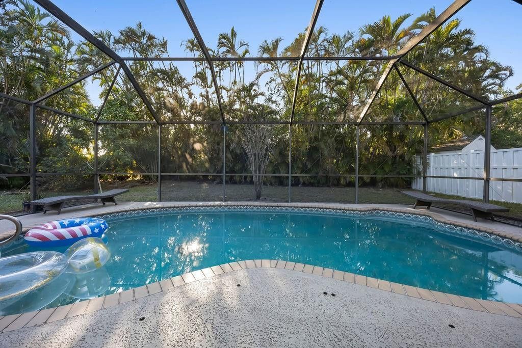 1060 NW 82nd Avenue, Coral Springs, FL 33071 Photo