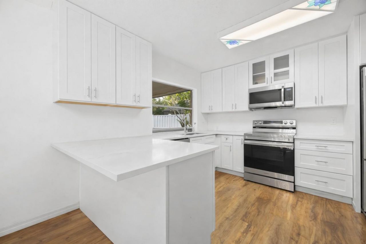 1060 NW 82nd Avenue, Coral Springs, FL 33071 Photo