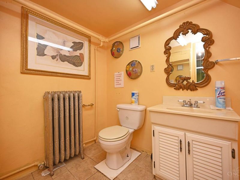 2260 Vine Street, Cincinnati, OH 45219 Photo 31