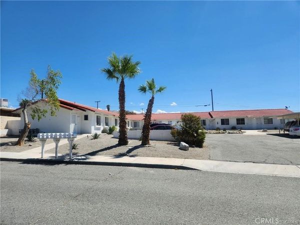 13700 Quinta Way, Unit 15, Desert Hot Springs, CA 92240