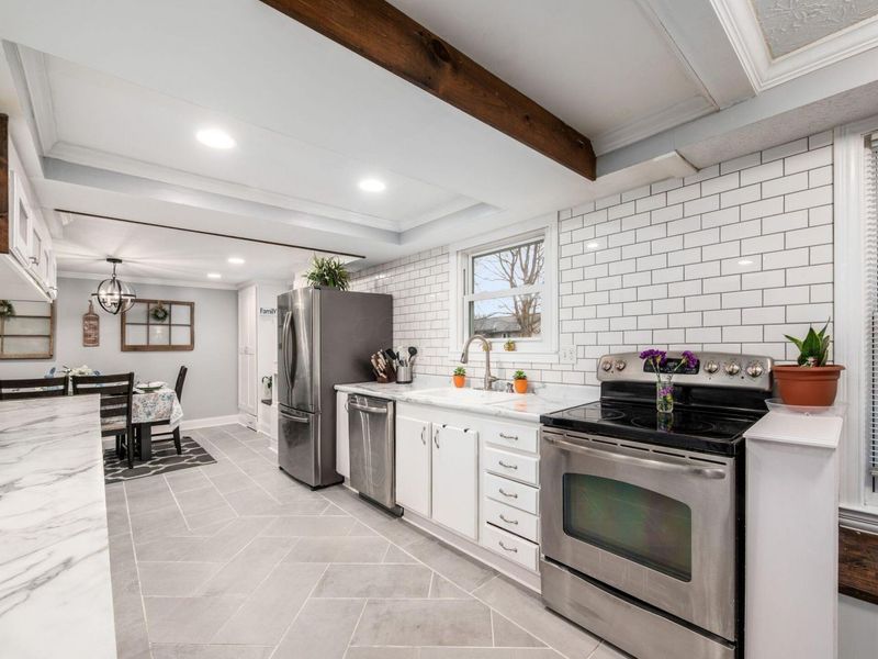 4281 Hanging Rock Court, Columbus, OH 43230 Photo 17