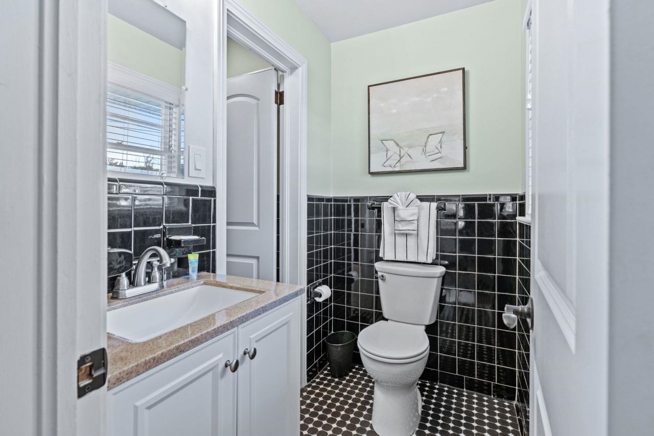 403 13th Ave. S  Photo 19