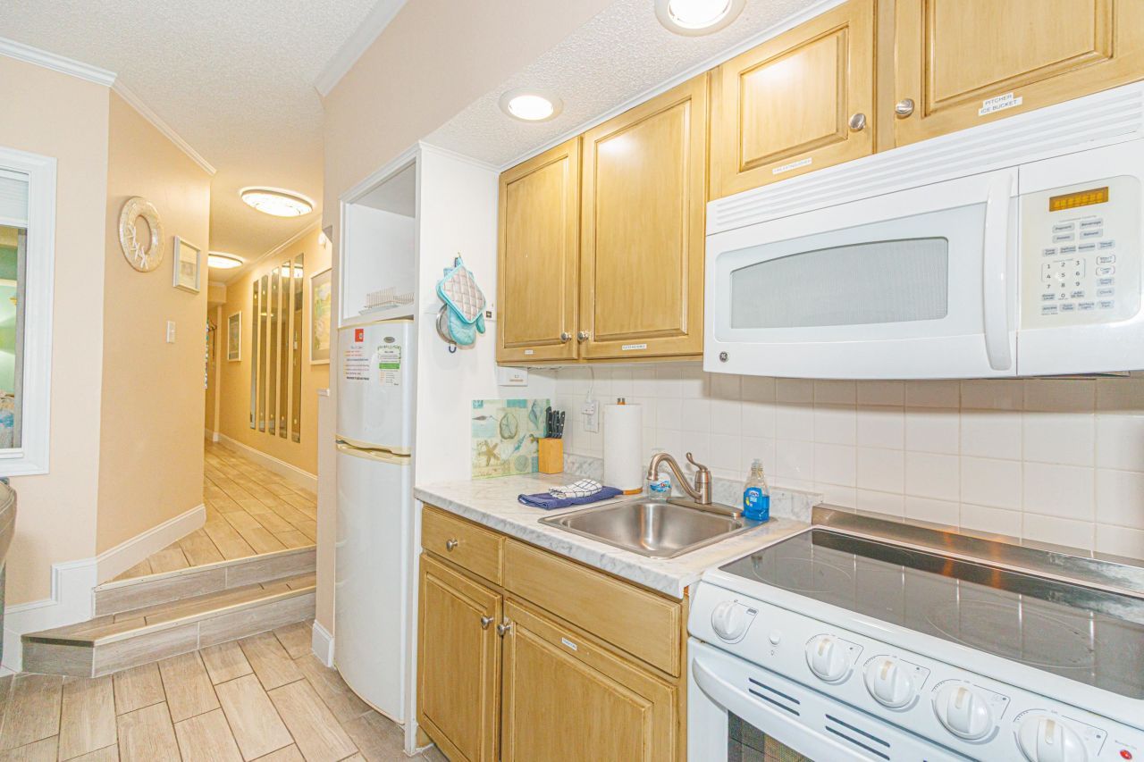 5308 N Ocean Blvd. Photo 14