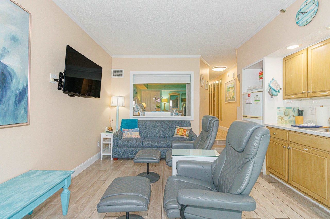 5308 N Ocean Blvd. Photo 9