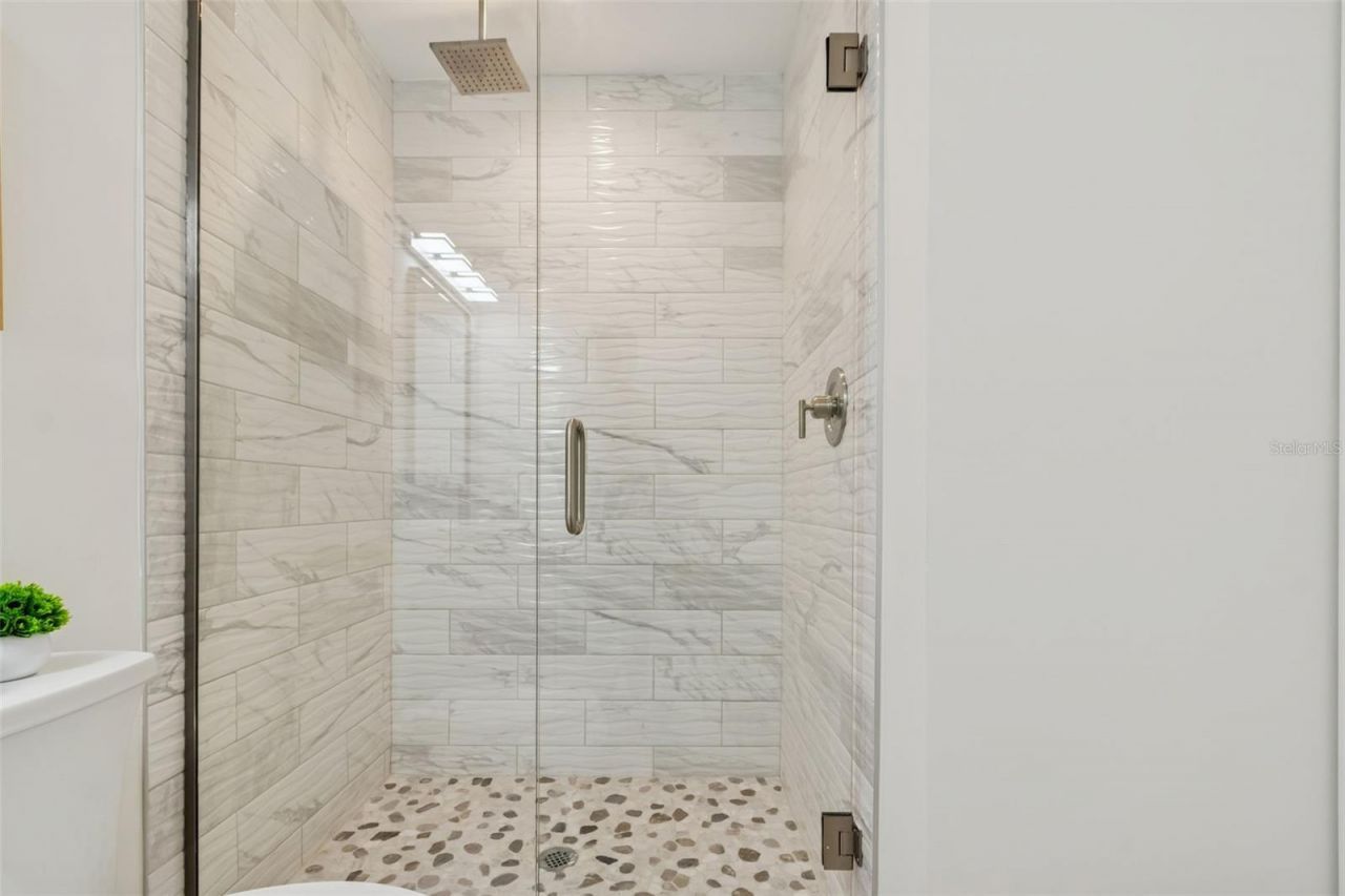 1343 4th Street, Unit 202, Sarasota, FL 34236 Photo