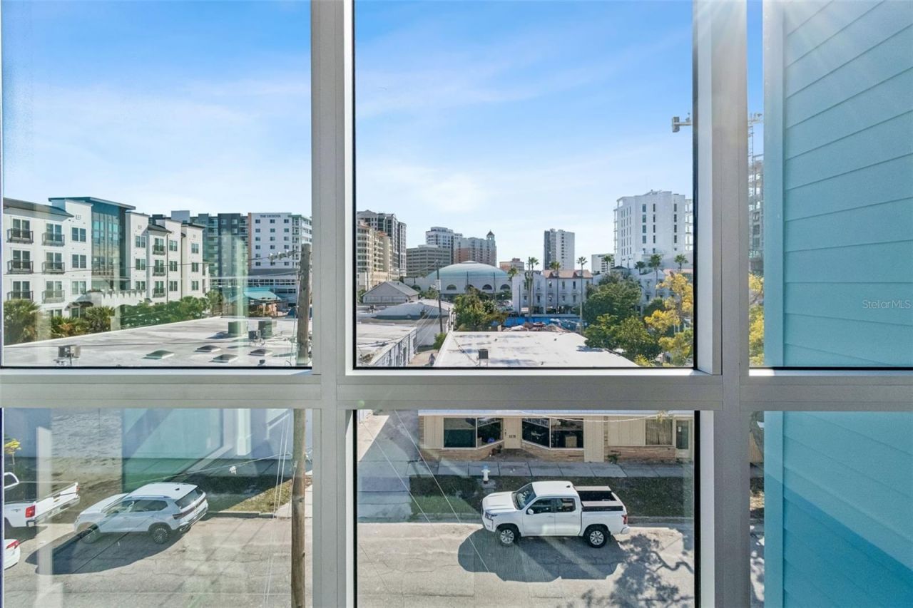 1343 4th Street, Unit 202, Sarasota, FL 34236 Photo