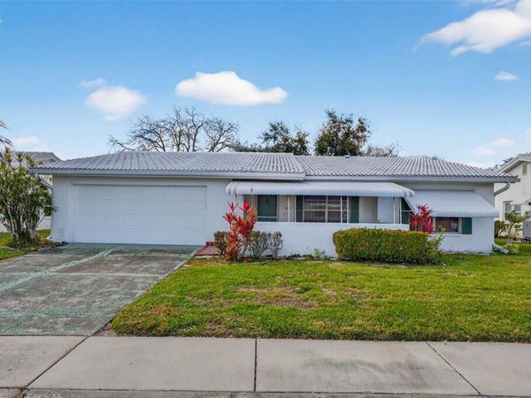 9124 39TH LANE N, Unit 5, PINELLAS PARK, FL 33782