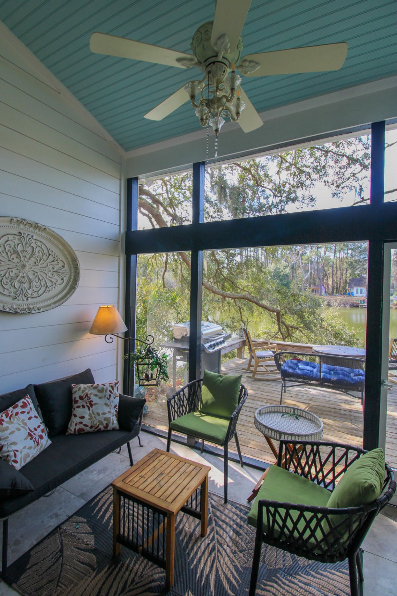 5 Townpark Lane Photo 6