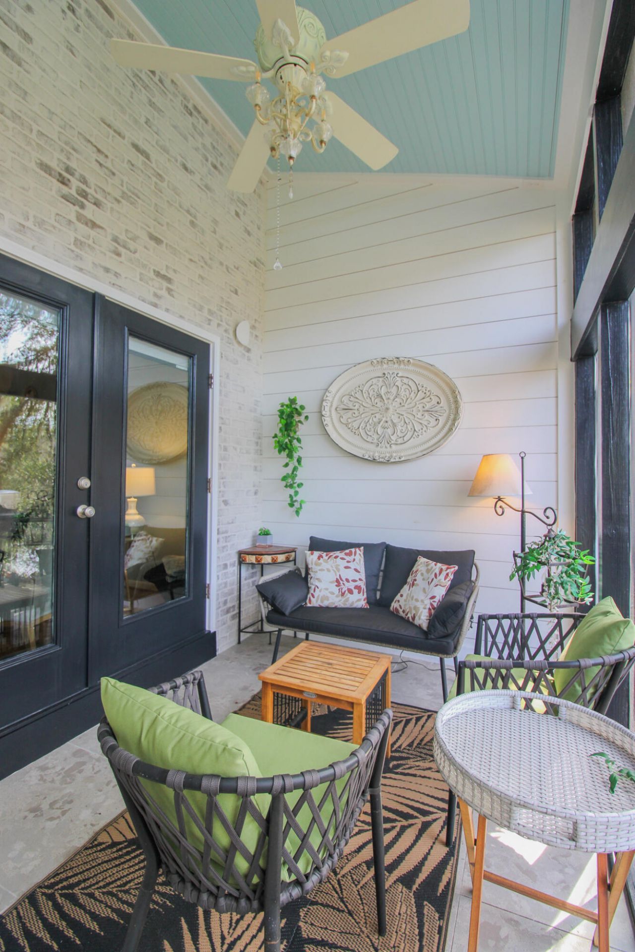 5 Townpark Lane Photo 7