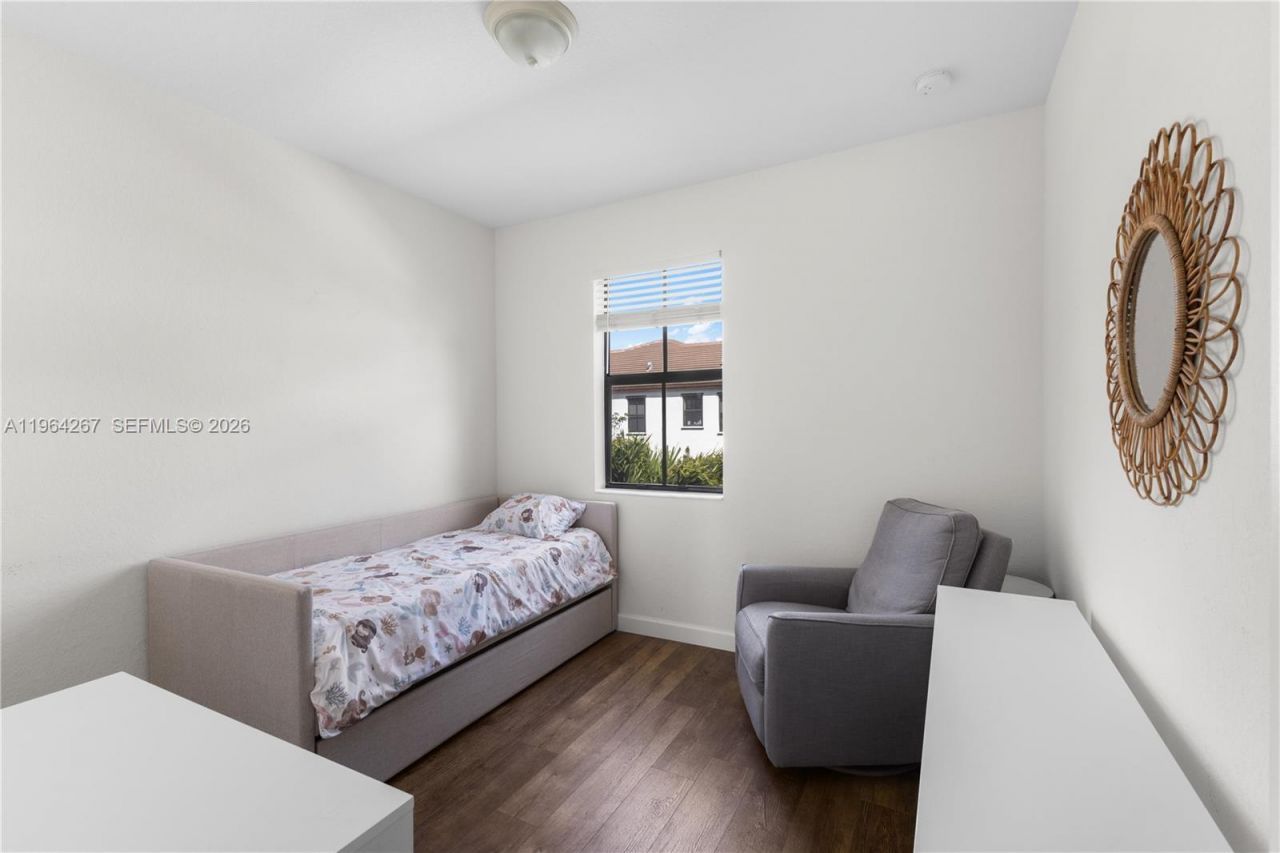 3419 W 105th Pl, Hialeah, FL 33018 Photo