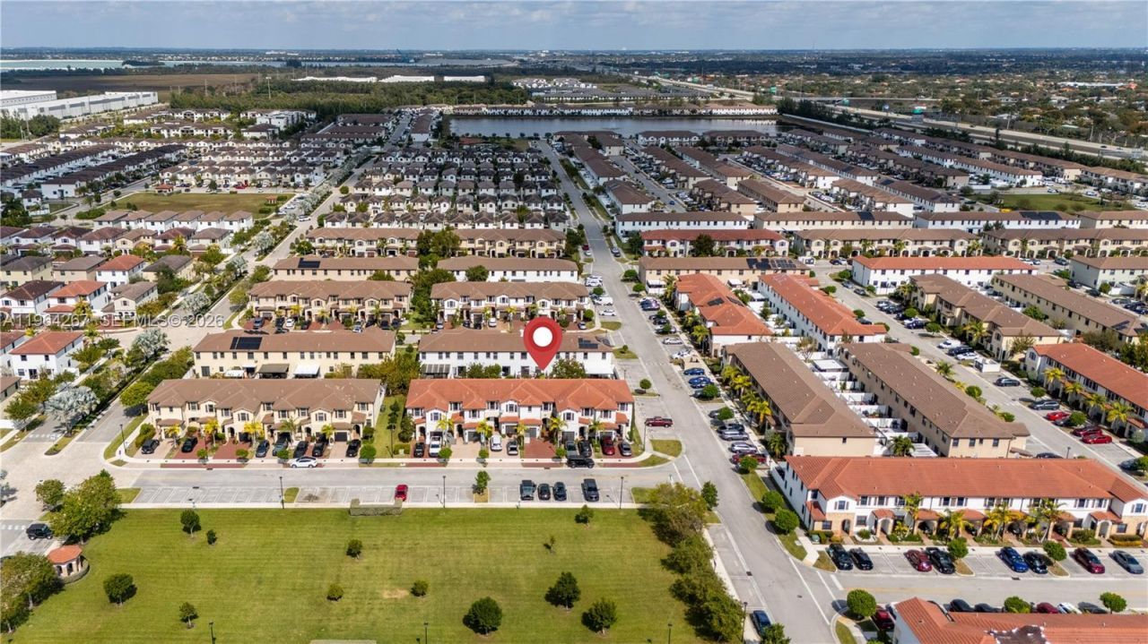 3419 W 105th Pl, Hialeah, FL 33018 Photo