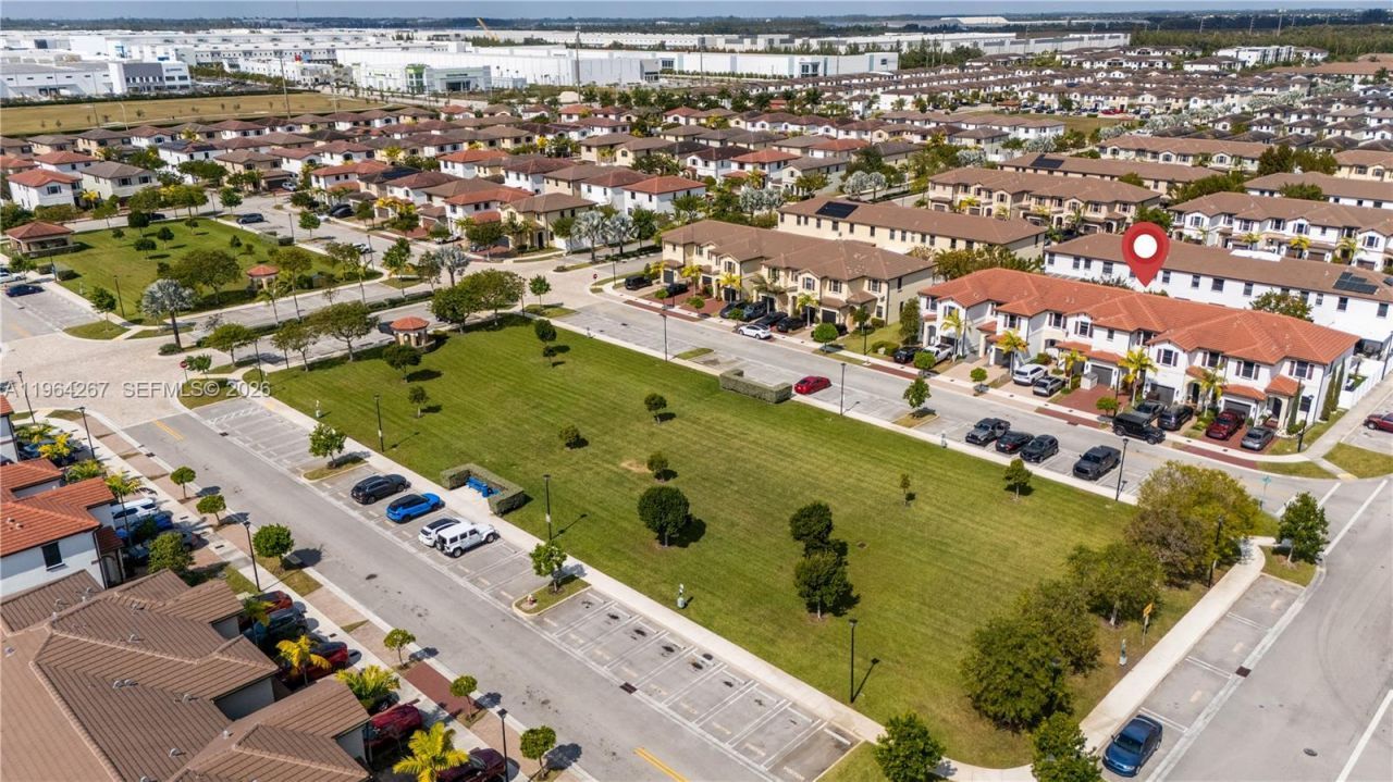 3419 W 105th Pl, Hialeah, FL 33018 Photo