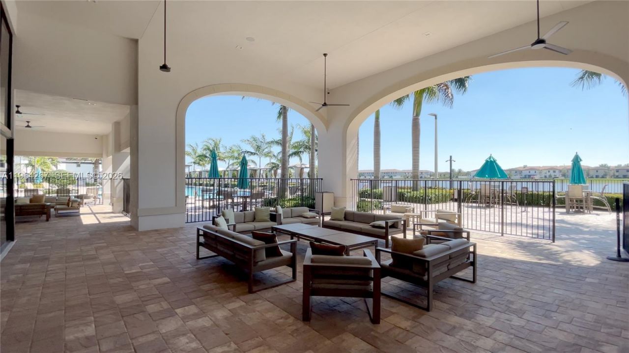 3419 W 105th Pl, Hialeah, FL 33018 Photo