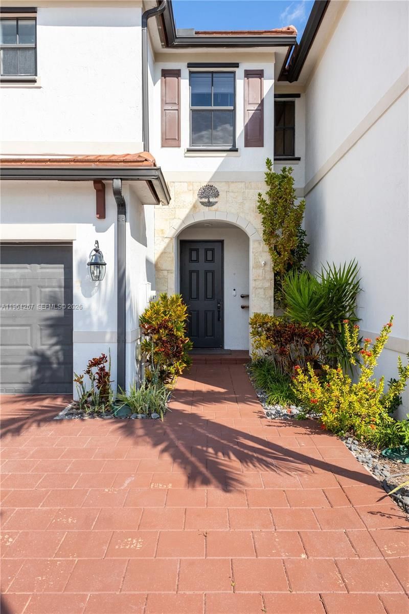 3419 W 105th Pl, Hialeah, FL 33018 Photo