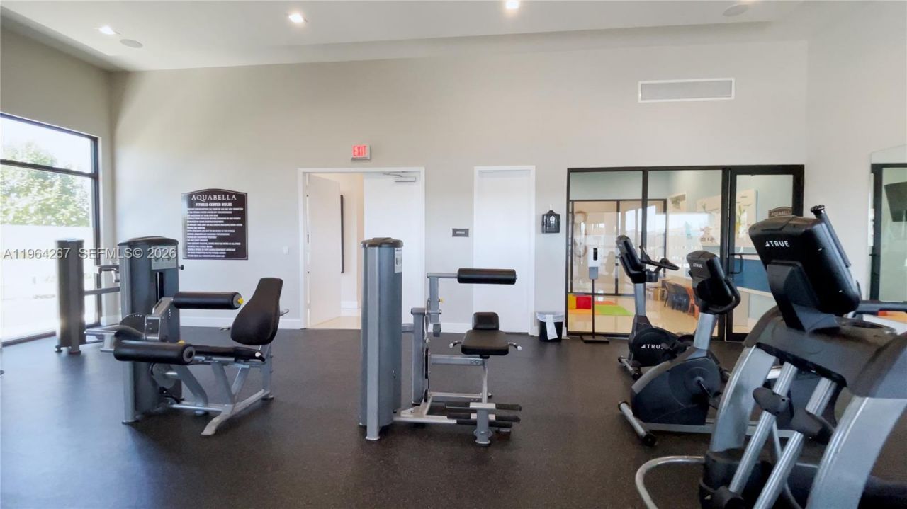 3419 W 105th Pl, Hialeah, FL 33018 Photo