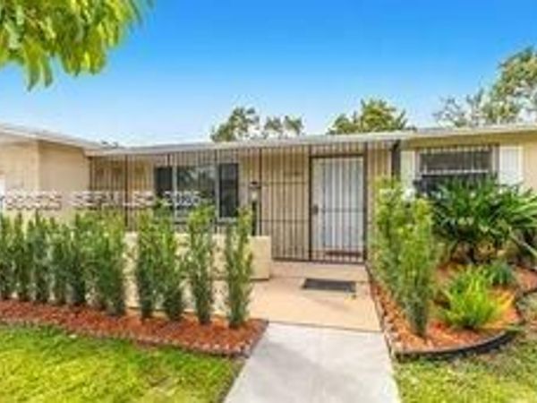 11730 SW 192nd St, Miami, FL 33177