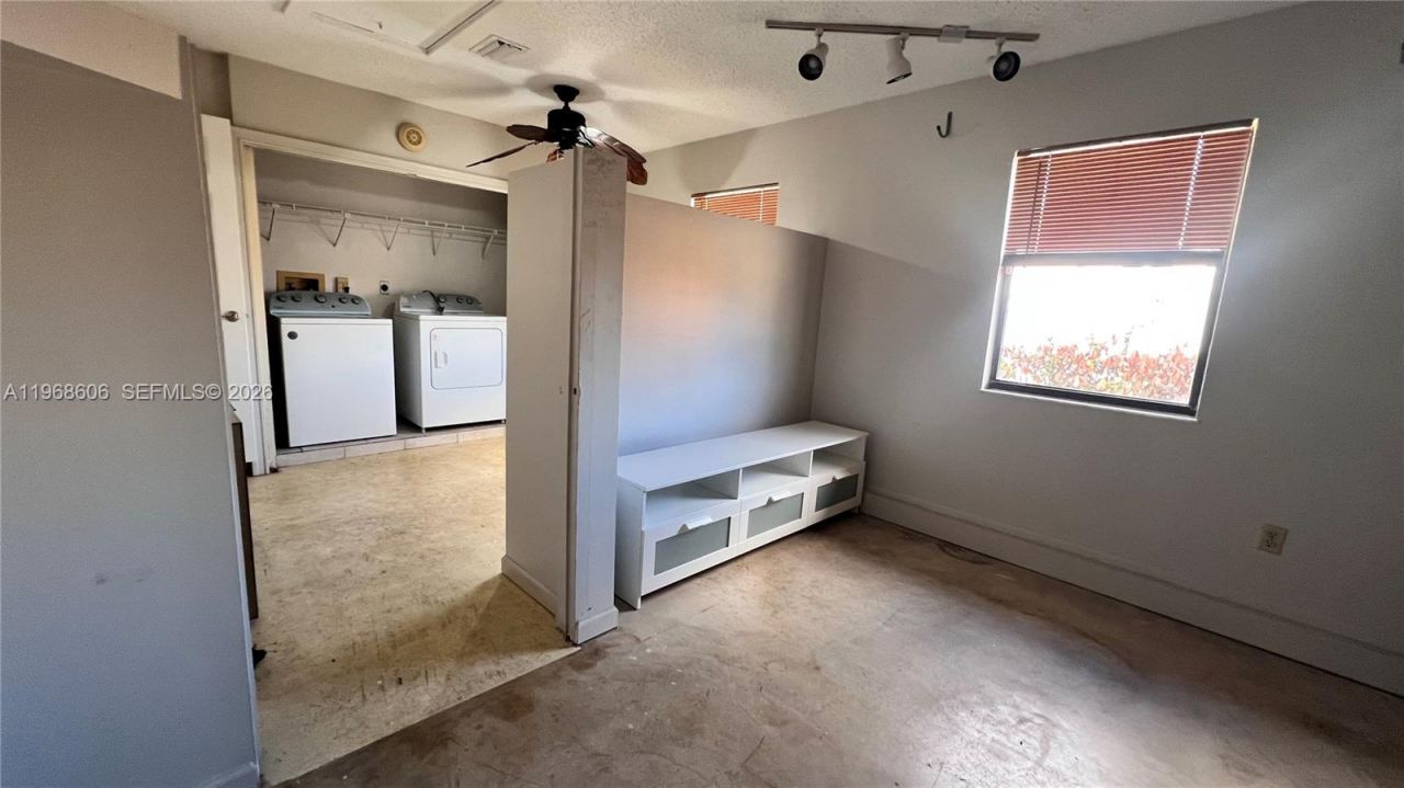 581 SW Banks Ter, Port Saint Lucie, FL 34953 Photo