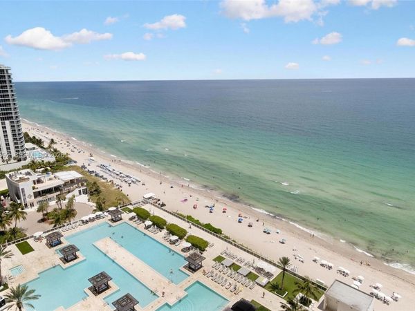 1830 S Ocean Dr, Unit 2409, Hallandale Beach, FL 33009