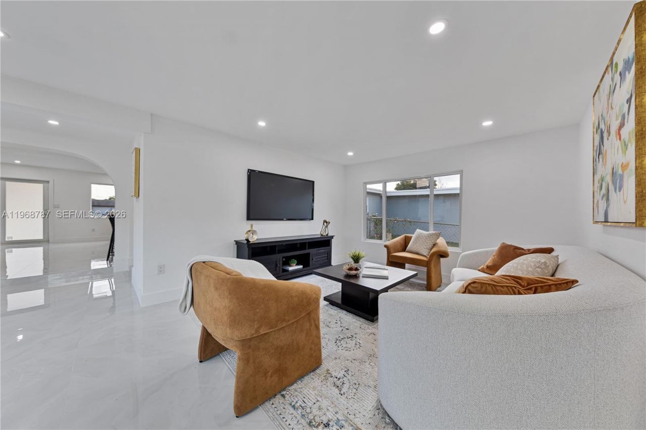 651 NW 9th St, Homestead, FL 33030 Photo