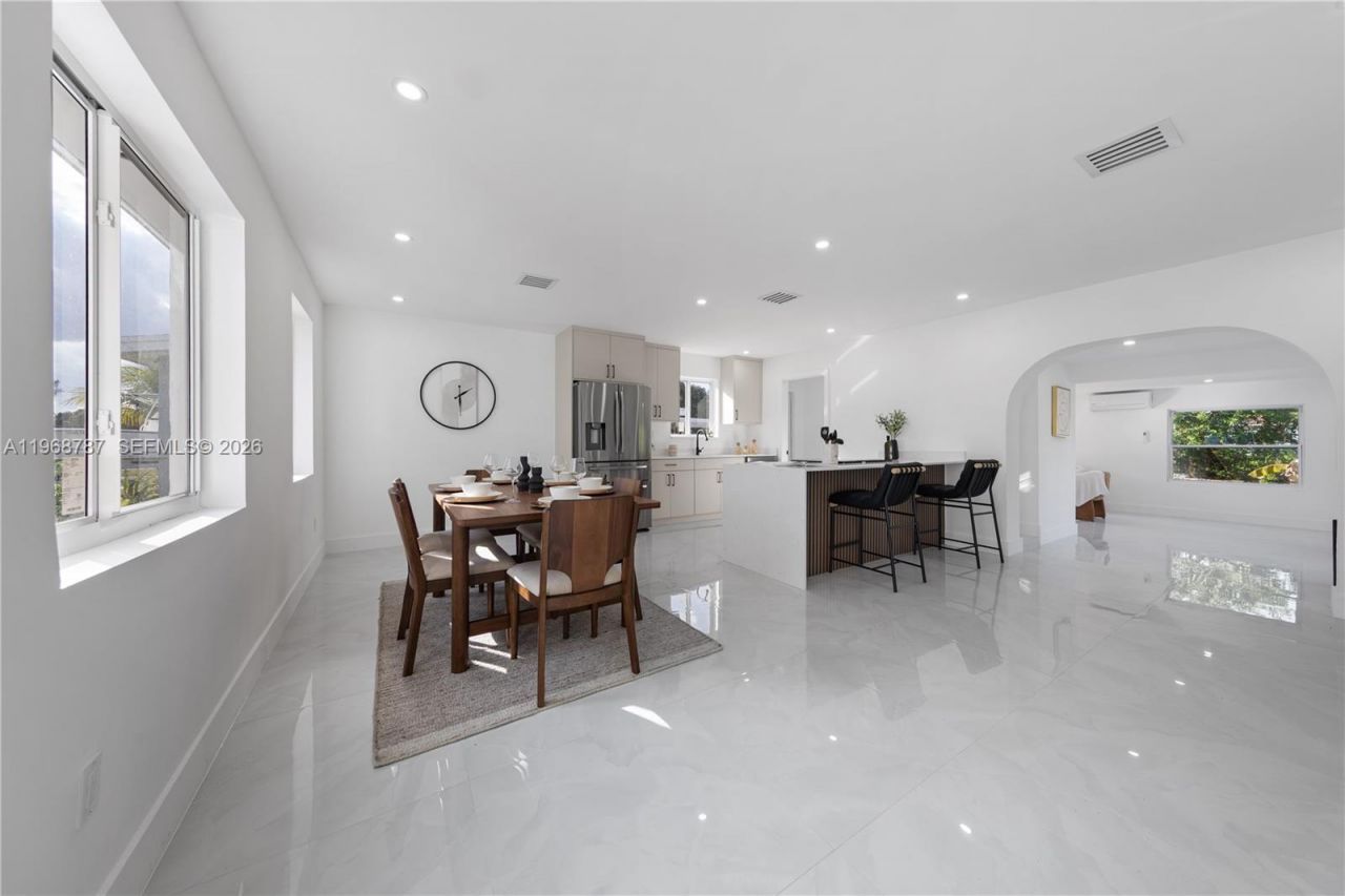 651 NW 9th St, Homestead, FL 33030 Photo