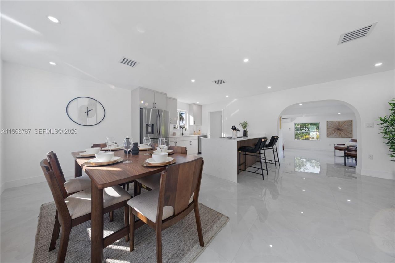 651 NW 9th St, Homestead, FL 33030 Photo