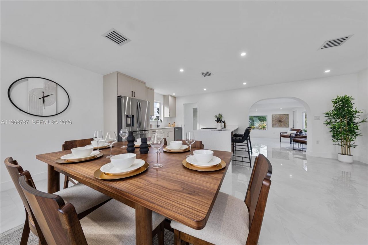 651 NW 9th St, Homestead, FL 33030 Photo