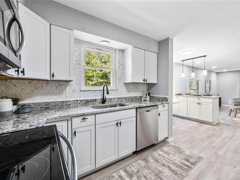 9956 Morgans Trace Drive, Loveland, OH 45140 Photo 14