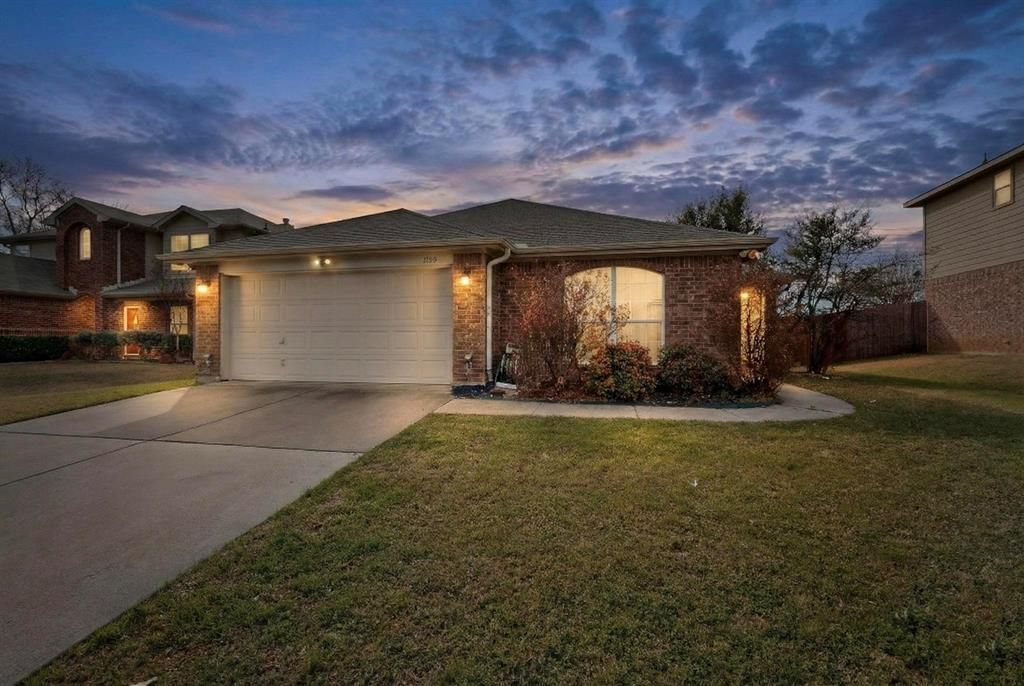 1220 Jackson Drive, Crowley, TX 76036 Main Photo