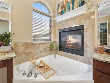 13609 Fall Harvest Drive, Frisco, TX 75033