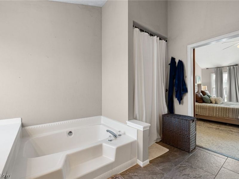 12471 Saddle Horn Circle, Strongsville, OH 44149 Photo 22